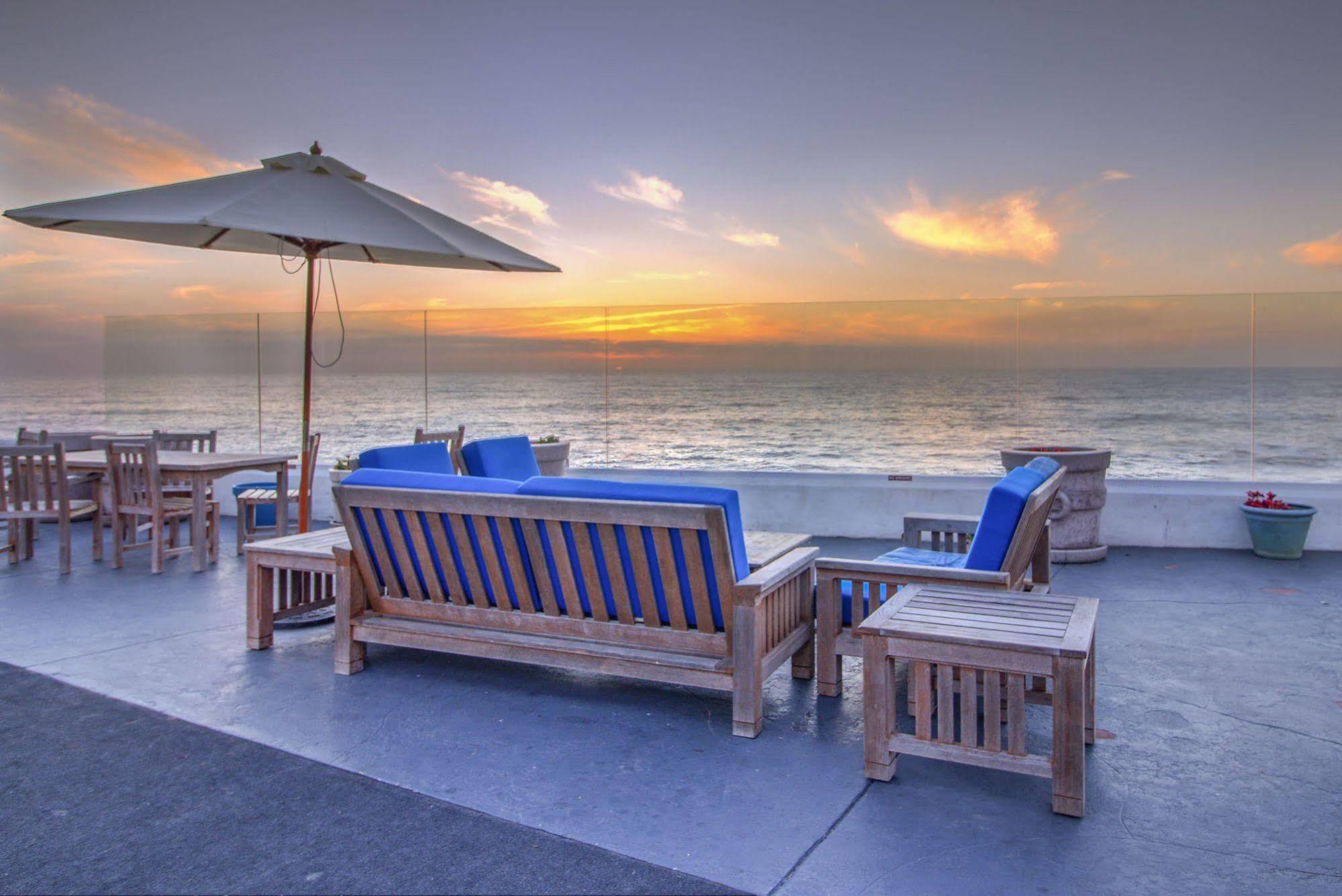 The At Sunset Cliffs San Diego